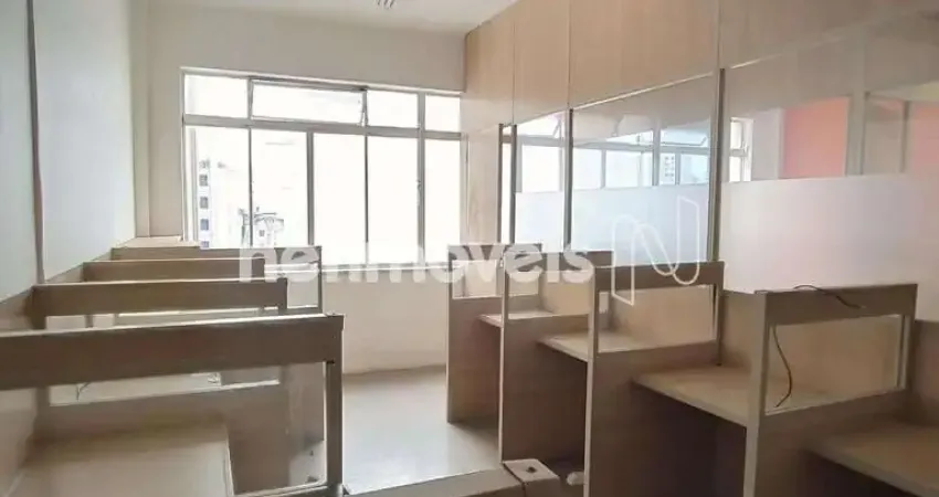 Sala comercial com 1 sala para alugar na Praça Ouvidor Pacheco e Silva, Sé, São Paulo