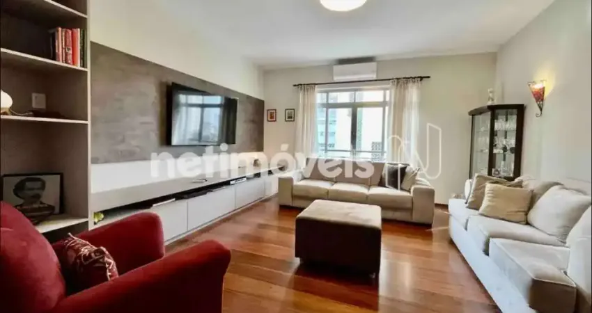 Apartamento com 3 quartos para alugar na Praça Amadeu Amaral, 84, Bela Vista, São Paulo