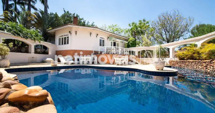 Casa em condomínio fechado com 5 quartos para alugar no Village Sans Souci, Valinhos