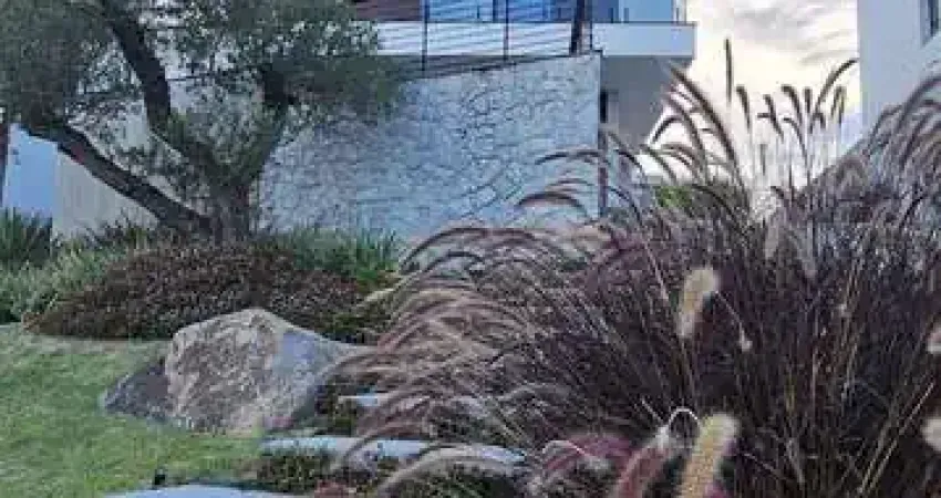 Casa em condomínio fechado com 3 quartos à venda na Nossa Senhora da Saúde, Caxias do Sul