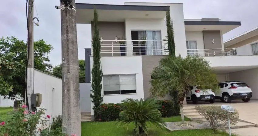 Casa à venda no condomínio privillege – totalmente mobiliada, com 4 quartos, sendo 3 suítes - campo