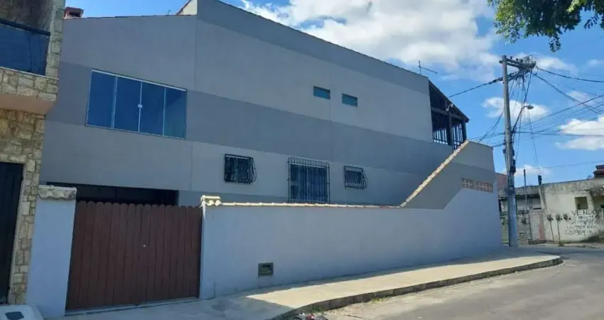 Casa com kitnets e ponto comercial à venda em guarus, com 3 quartos, sendo 1 suíte - campos dos goy