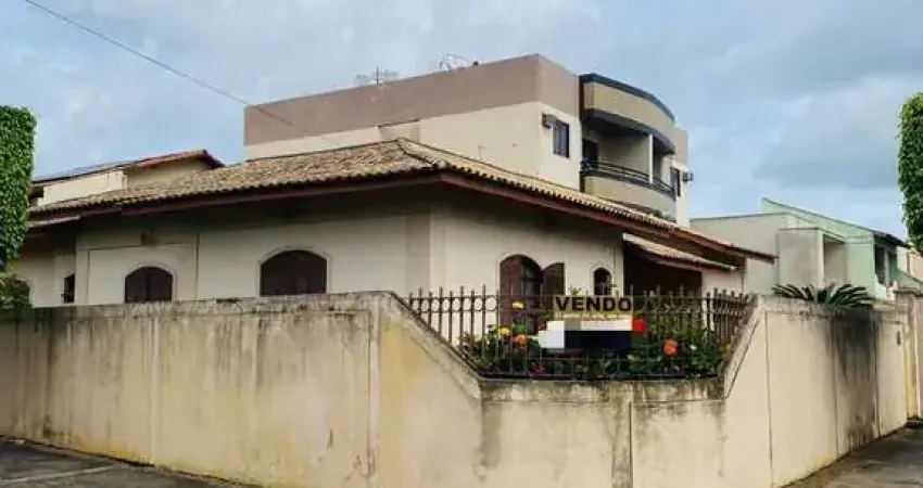 Casa de esquina com piscina no alphaville 1 – 469 m² | 2 quartos + suíte | área gourmet completa, c