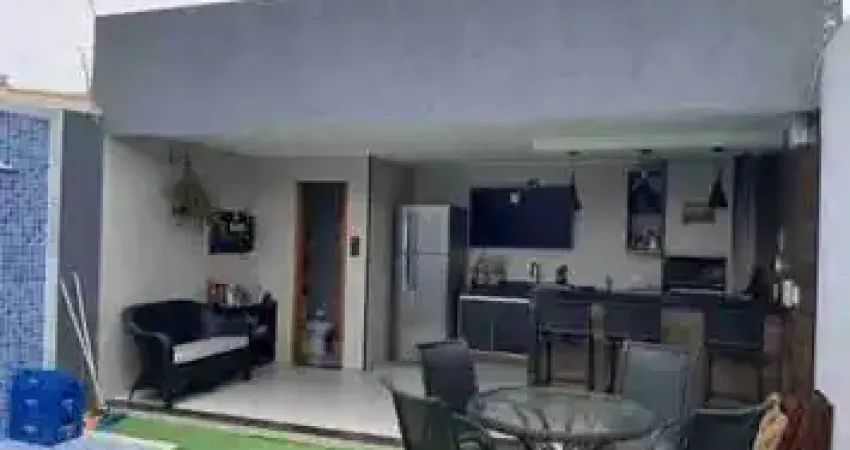 Casa com piscina e closet à venda no parque novo jockey – campos dos goytacazes/rj