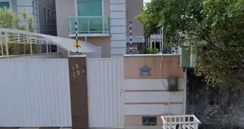 Casa duplex à venda com 3 quartos, sendo 1 suíte - parque rosário, campos dos goytacazes, rj