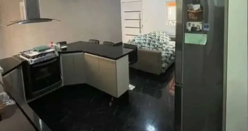 Casa térrea reformada com energia solar e design moderno em são caetano – conforto, localização e e