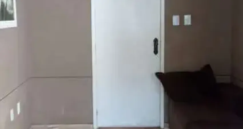 Casa com 2 quartos, suíte e entrada para carro – pronta para financiamento - parque tropical, campo