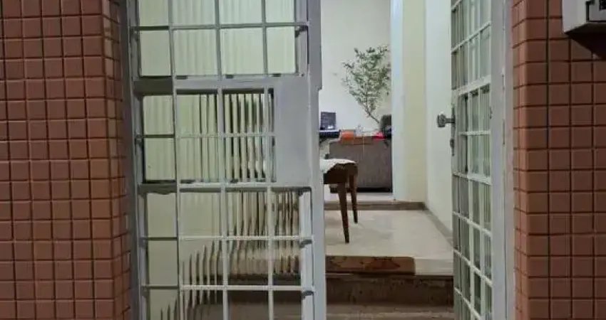 Casa à venda com 3 quartos, centro, campos dos goytacazes, rj