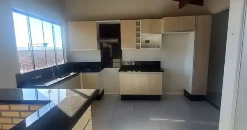 Casa em condomínio fechado com 3 quartos à venda no Heimtal, Londrina 