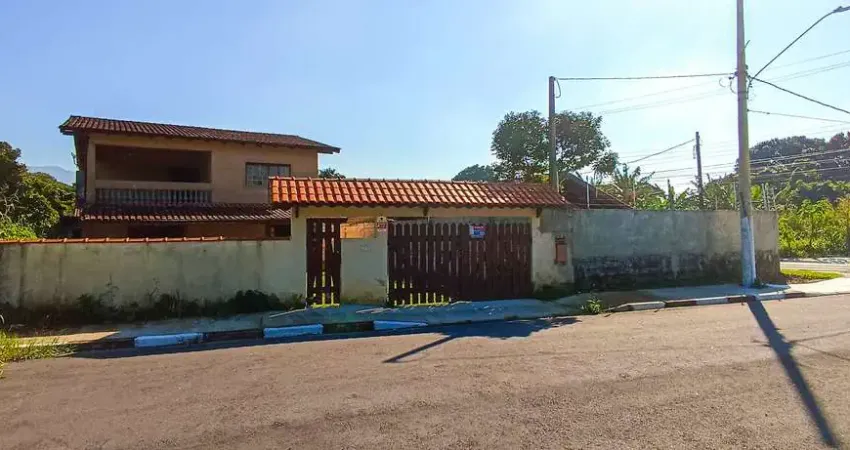 Casa com 3 quartos à venda na Vista Linda, Bertioga