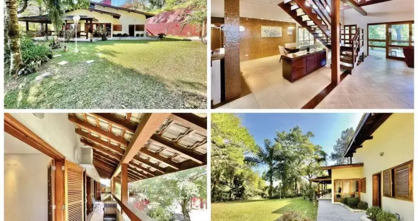 Casa em condomínio fechado com 5 quartos à venda no Vilarejo, Carapicuíba