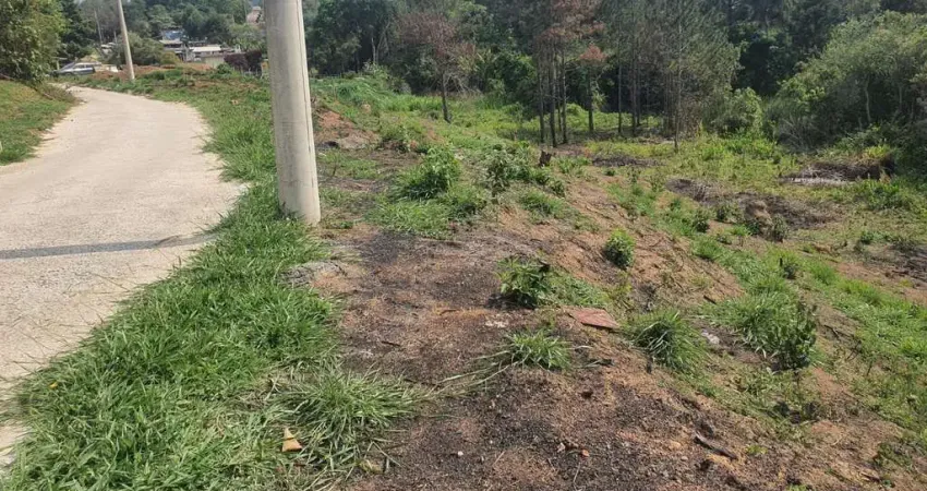 Terreno à venda em Pirucaia, Mairiporã