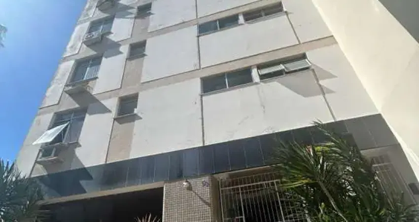 Apartamento à venda com 3 quartos, sendo 1 suíte, centro, campos dos goytacazes, rj