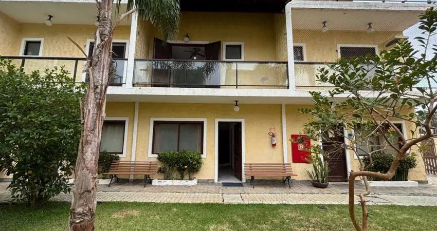 Sobrado à venda com 2 quartos, sendo 1 suíte - centro, bertioga, sp