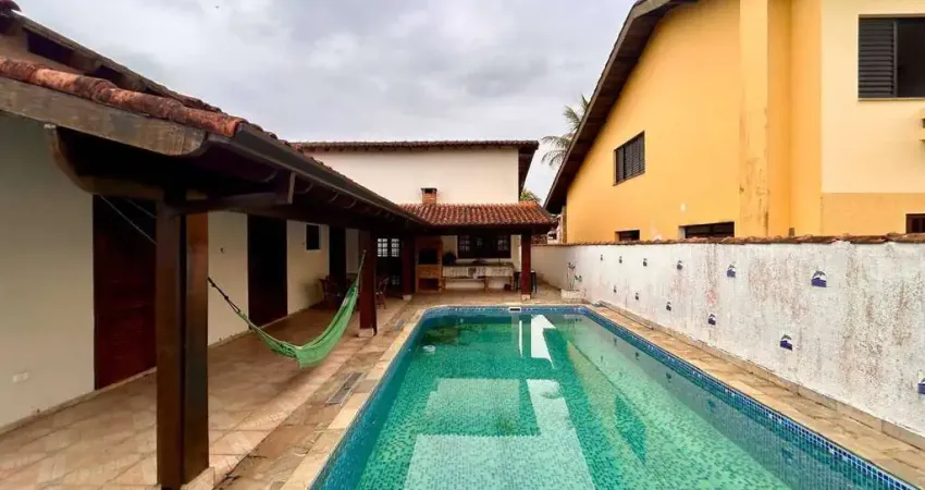 Casa em condomínio fechado com 3 quartos para alugar no Maitinga, Bertioga