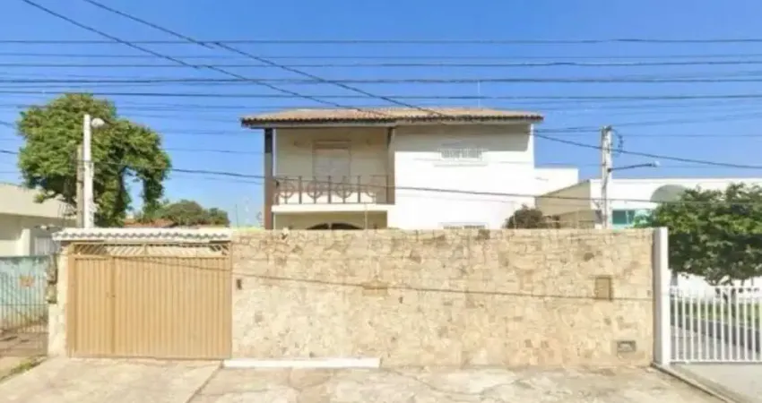 Casa à venda com 7 quartos, sendo 1 suíte - parque jóquei club, campos dos goytacazes, rj