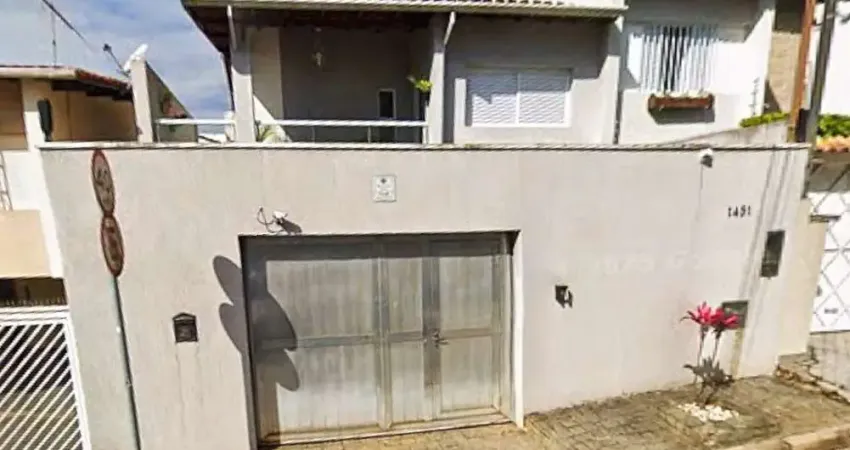 Sobrado à venda com 3 quartos, sendo 1 suíte - vila oliveira, mogi das cruzes, sp