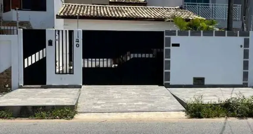Casa à venda com 4 quartos, sendo 2 banheiros - alphaville, campos dos goytacazes, rj