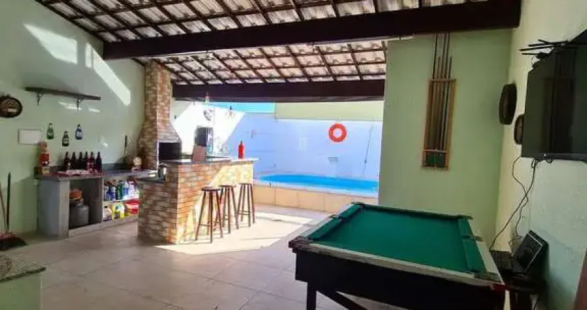 Casa duplex à venda no alphaville iii – 3 quartos, piscina, churrasqueira e terreno de 6x30m, campo