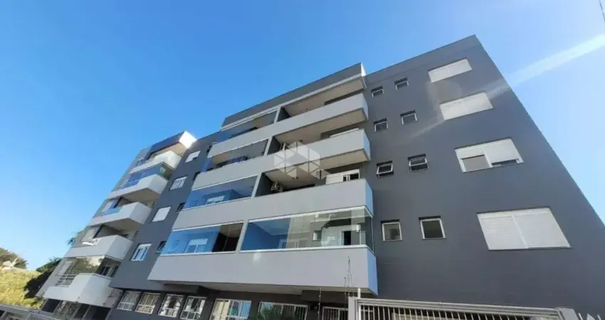 Apartamento á venda com 3 dormitórios, sendo 1 suíte, 2 vagas, Panazzolo, Caxias do Sul, RS