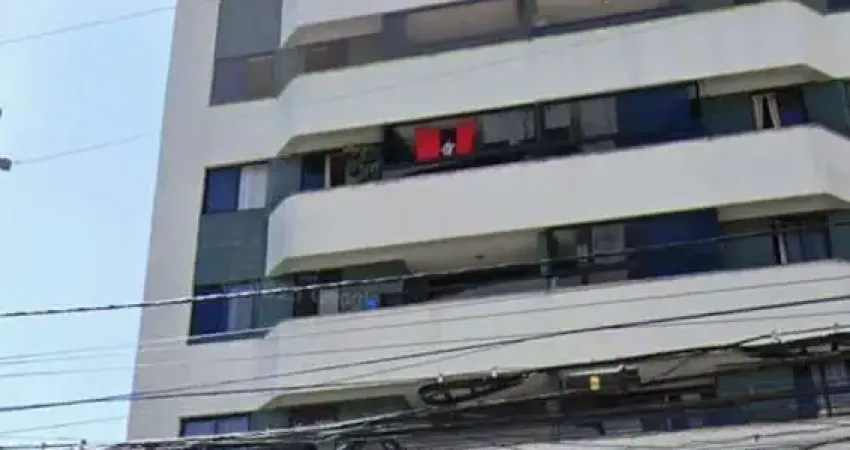 Apartamento à venda com 3 quartos, 74m², Andar Alto, Mobiliado e 2 Vagas cobertas - Imbuí/BA