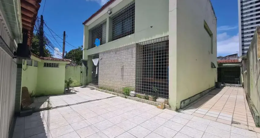 Casa Duplex à venda com 3 quartos, sendo 1 suíte - Casa Amarela, Recife, PE