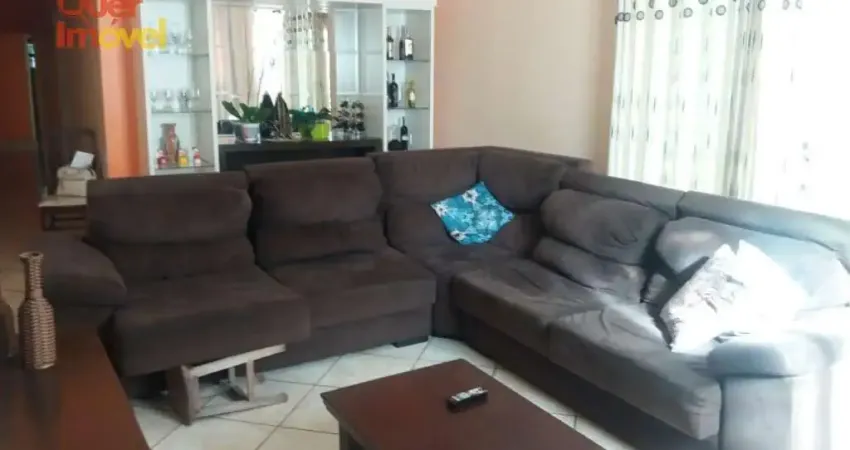 Imperdível: Casa à venda em Ribeirão Preto-SP, Vila Tibério. 3 quartos, 1 sala, 2 banheiros, garagem e 166,31m².