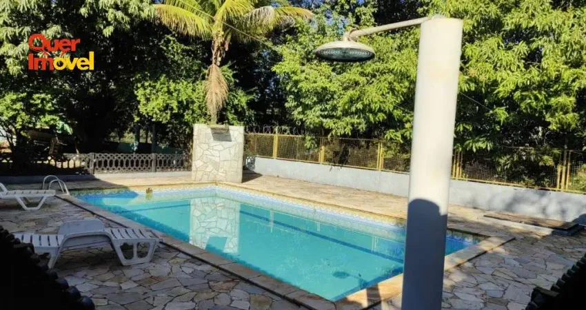 Rancho à venda em Jardinópolis-SP, Bairro Boa Sorte: 3 quartos, 2 suítes, 1 sala, 3 banheiros, 6 vagas, 300m².