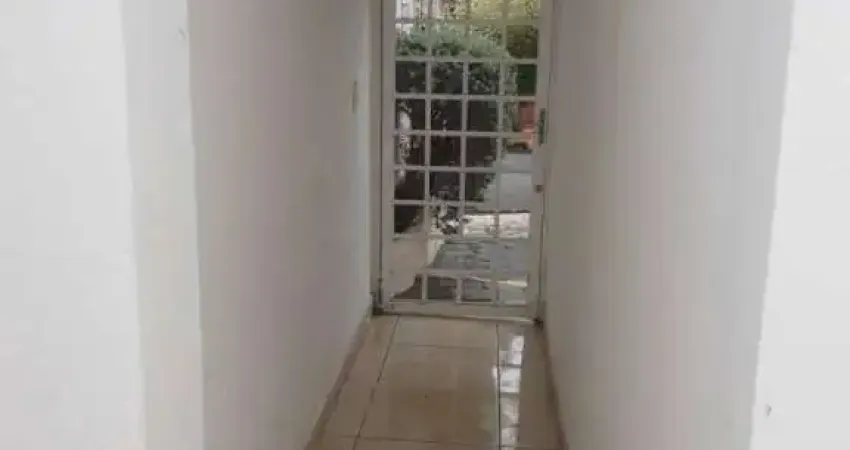 Oportunidade Única: Casa Comercial à venda na Vila Seixas, Ribeirão Preto-SP  6 salas, 2 banheiros, 4 vagas - 219m²  Quer Imóvel Negócios Imobiliários
