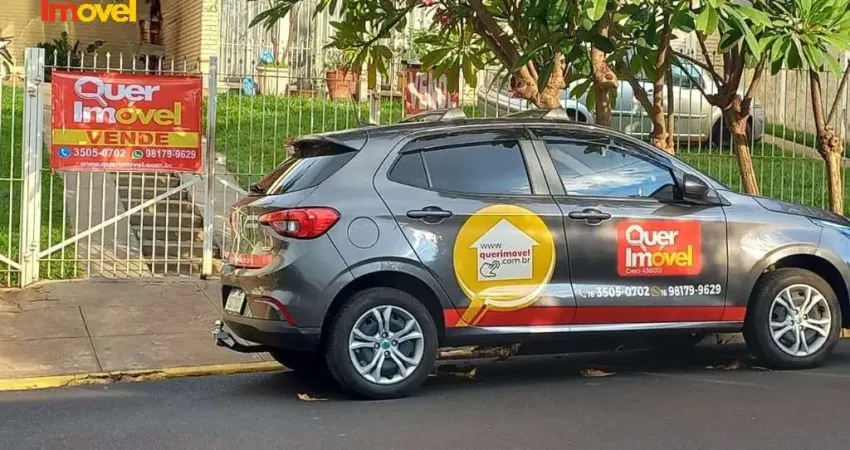 Imperdível casa com 3 suítes e 6 vagas de garagem no Jardim Sumaré, Ribeirão Preto-SP!