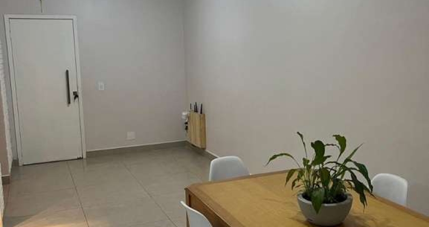 Casa de 3 quartos em condomínio na Vila do Golf, Ribeirão Preto-SP: 99m², suíte, 2 salas, 3 banheiros e garagem para 2 carros.