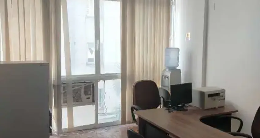 Sala Comercial à Venda no Centro de Ribeirão Preto-SP: 1 sala, 1 banheiro, 27,05 m² de área.