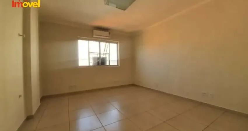 Sala Comercial para Venda ou Locação no Centro de Ribeirão Preto - 7 salas, 2 banheiros, 152m² - Venda ou Locação