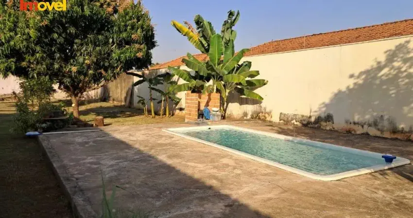 Chácara em condomínio: 2 quartos, 1 suíte, 1 sala, 2 banheiros, 2 vagas - ribeirão preto-sp, condomínio portal dos ipês.