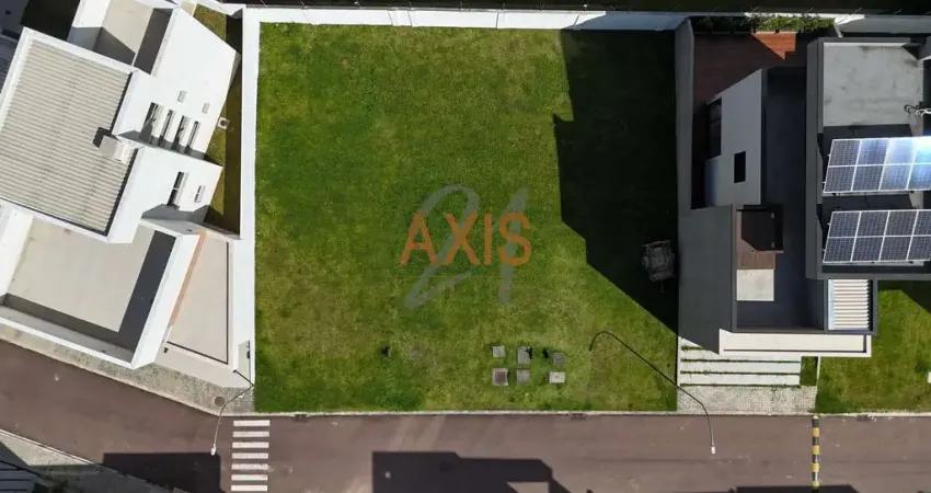 Terreno em condomínio fechado à venda na Rua Francisco Zuneda Ferreira da Costa, Bairro Alto, Curitiba