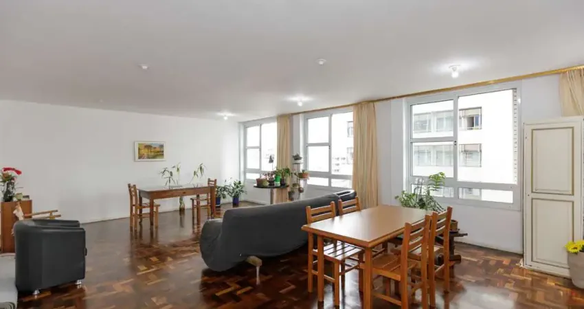 Apartamento com 3 quartos no edifício Paraná no Centro | Axis 21 Imóveis