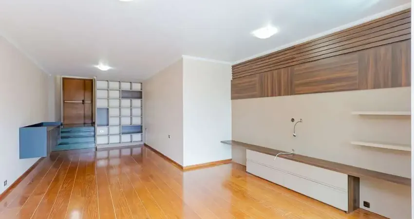 Apartamento com 3 quartos no edifício Central Park II no Batel | Axis 21 Imóveis