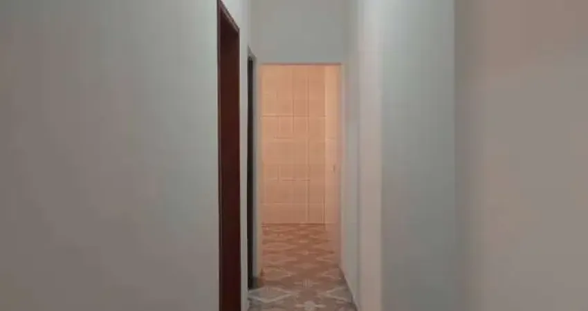 Bela casa com 02 dormitórios e 02 banheiros no jd são luiz em embu ads arte