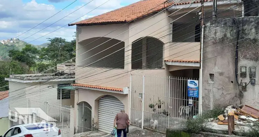 Casa com 3 dormitórios para alugar, 90 m² por r$ 1.350,00/mês - retiro - volta redonda/rj