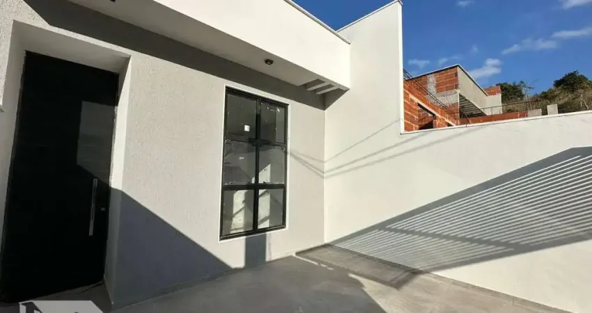 Casa linear com 2 quartos sendo 1 suíte à venda no bairro vale do sol, pinheiral/rj