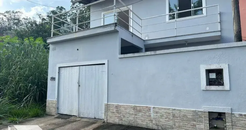 Casa com 03 quartos sendo 1 suíte à venda no bairro jardim belvedere em volta redonda rj.