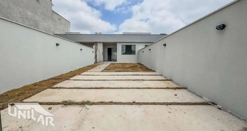 Casa com 03 quartos sendo 1 suíte à venda no bairro arvoredo - pinheiral - rj.