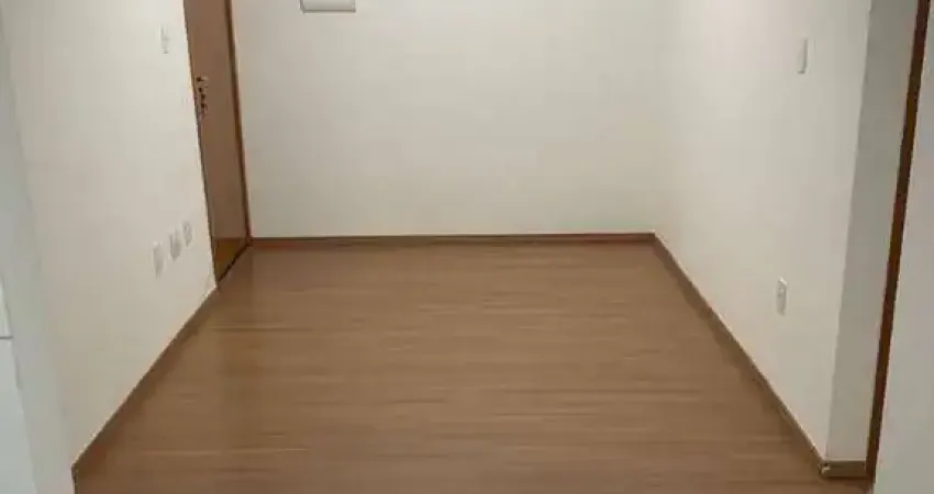 Apartamento com 02 quartos à venda no condomínio Jacarandá Violeta - São Luís - Volta Redonda/RJ.