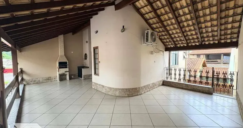 Casa com 3 quartos à venda na Avenida Retiro, 3527, Retiro, Volta Redonda
