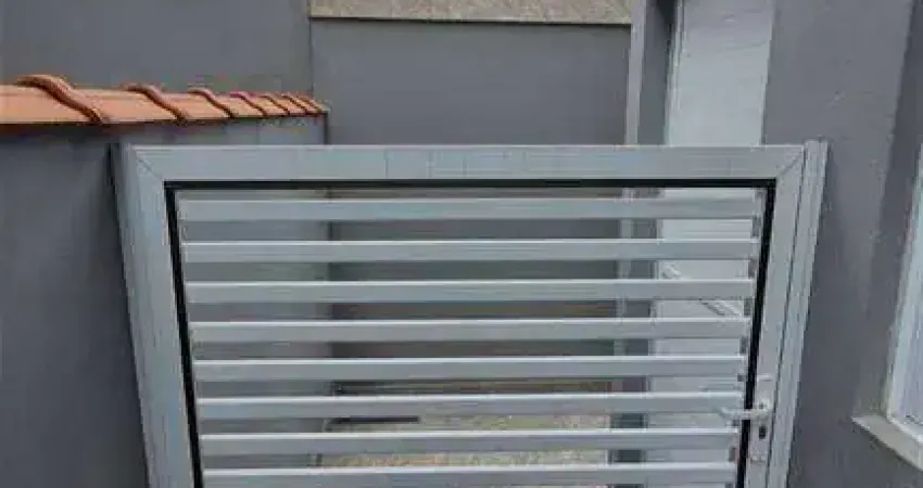 Casa com 2 quartos à venda na Rua dos Eucaliptos, 505, Jardim Samambaia, Praia Grande