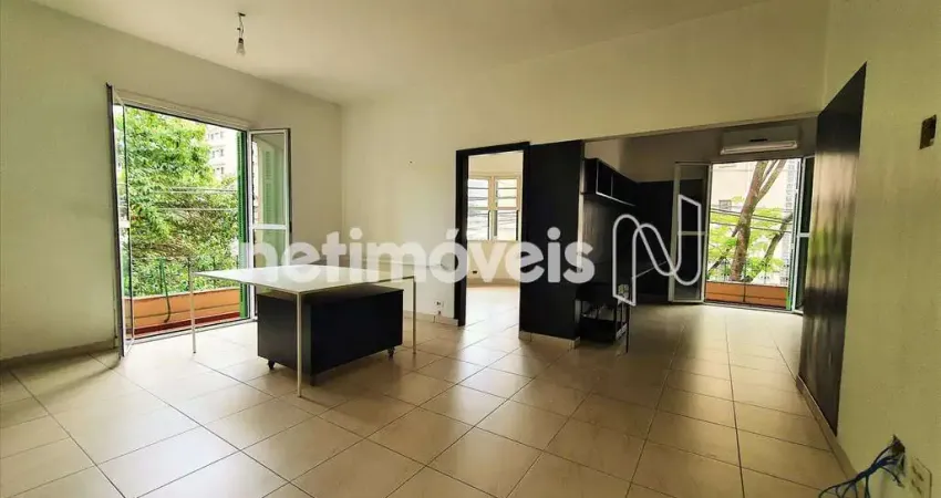 Sala comercial com 3 salas para alugar na Rua Joaquim Floriano, 381, Itaim Bibi, São Paulo