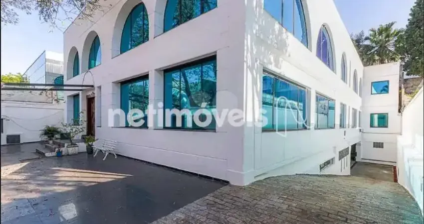 Prédio com 15 salas para alugar na Avenida Lineu de Paula Machado, 1162, Jardim Everest, São Paulo