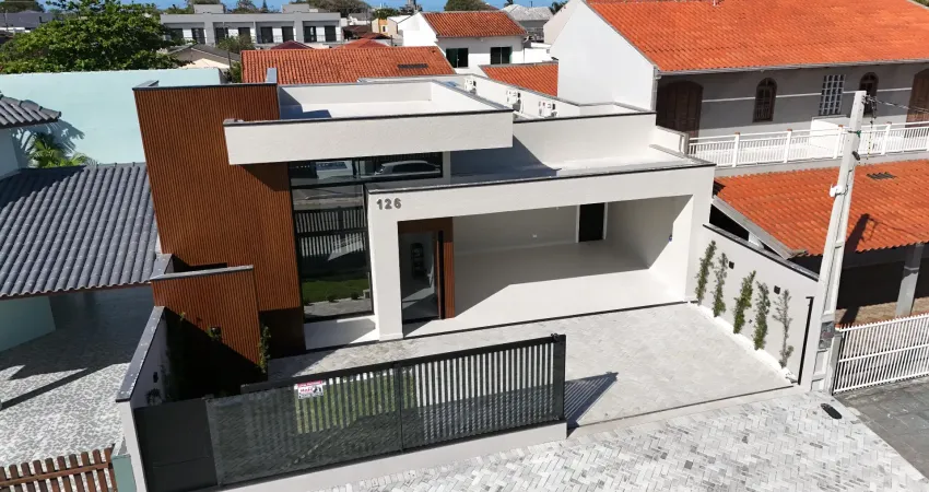 Residência smart - home com 3 suítes - a poucos passos da praia.