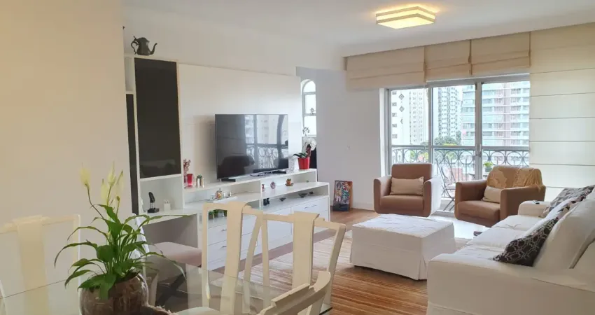 Vista livre, com muita iluminação natural e bem ventilado!!!