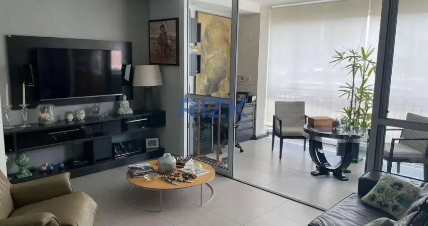 Apartamento com 3 quartos à venda na Rua Teodureto Souto, Cambuci, São Paulo